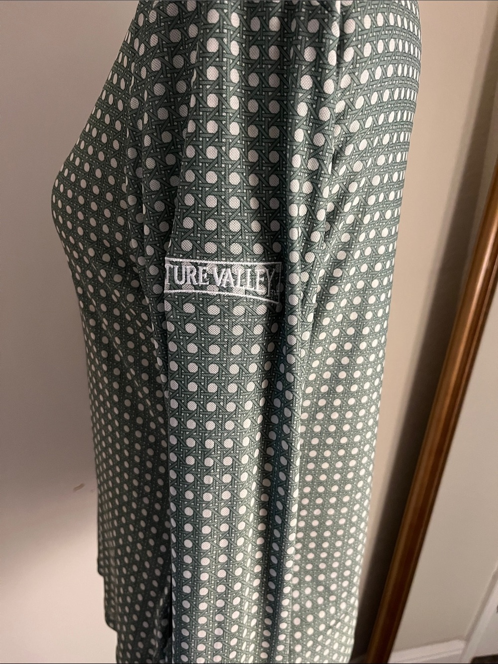 Luxe Opaque LS Chive Rattan Long-Sleeve READ - Picture 4 of 9